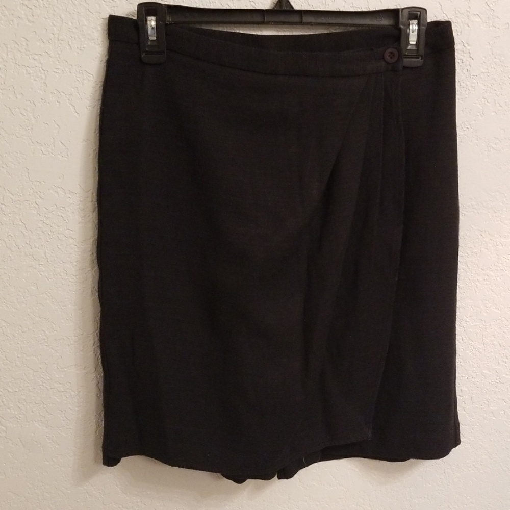 Bermuda Skort